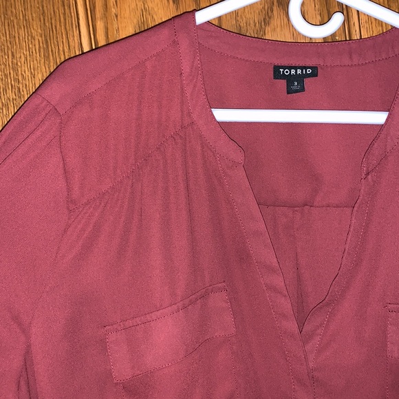 Torrid Harper blouse - Picture 2 of 3
